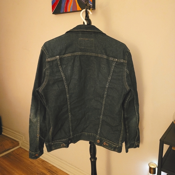 Signature Levi Strauss Denim Trucker Jacket - Picture 5 of 6
